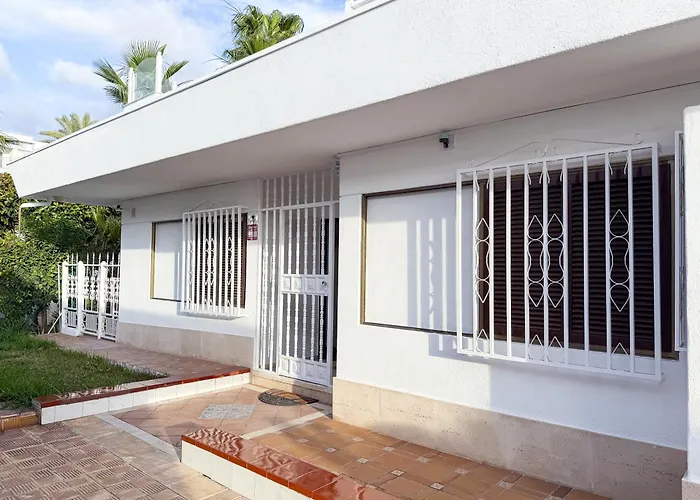 Urbanizacion Vilaflor Feriehus *